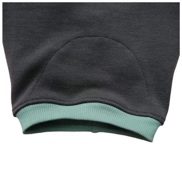 vermont-merino-dog-sweater-collar-detail